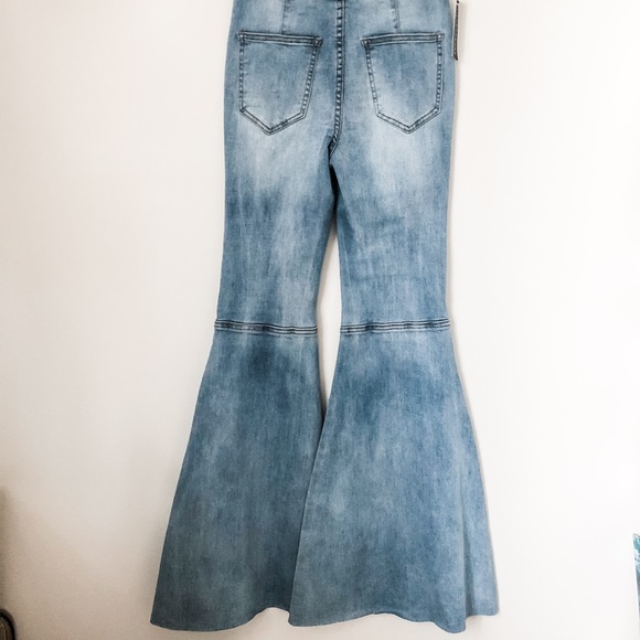 NWT Flare Jeans soft denim - Picture 8 of 11